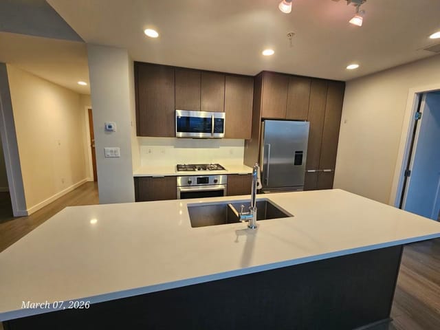 Apartment for rent in Richmond, Richmond, 1605 3333 Sexsmith Road, 263120217 | Realtylink.org