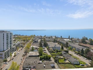 Apartment for sale in White Rock, South Surrey White Rock, 1404 1441 Johnston Road, 263120264 | Realtylink.org