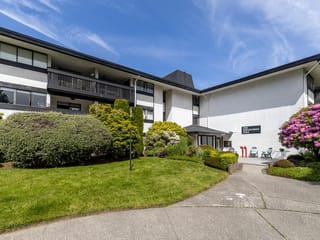 Apartment for sale in White Rock, South Surrey White Rock, 113 1561 Vidal Street, 263120304 | Realtylink.org