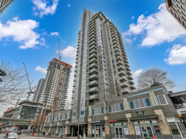 Apartment for sale in Coquitlam, Coquitlam, 1002 3008 Glen Drive, 263120367 | Realtylink.org