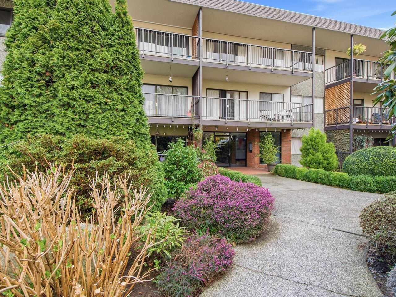 Apartment for sale in North Vancouver, North Vancouver, 315 155 E 5th Street, 263120374 | Realtylink.org