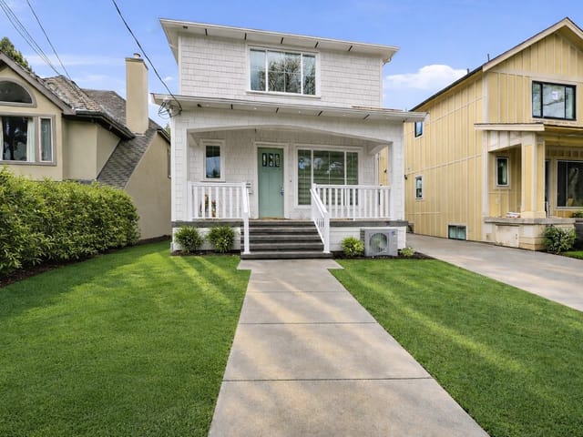 1/2 Duplex for sale in Vancouver, Vancouver West, 1 3110 W 42nd Avenue, 263120431 | Realtylink.org