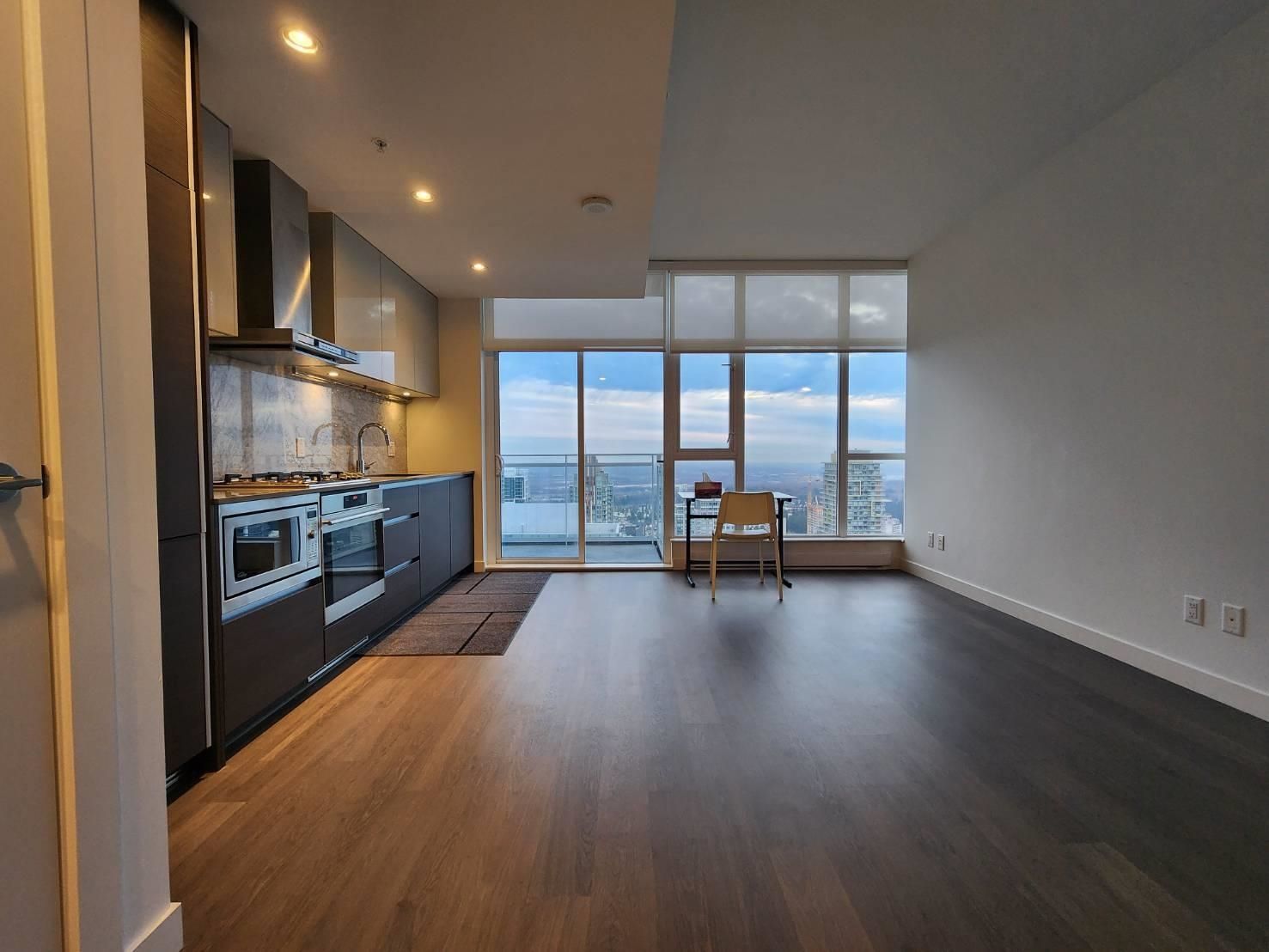 Apartment for sale in Burnaby, Burnaby South, 5203 4670 Assembly Way, 263120455 | Realtylink.org