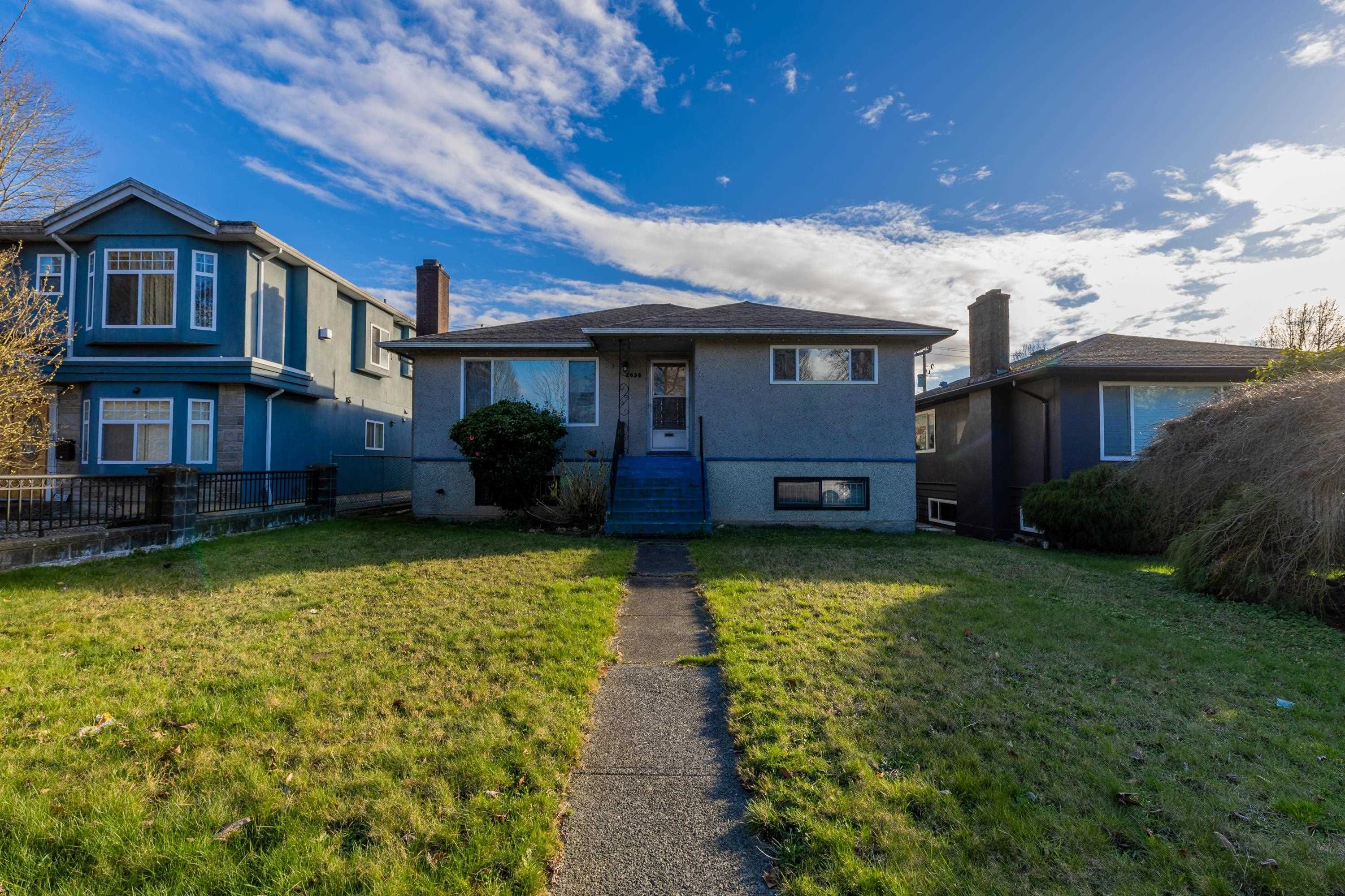 House for sale in Vancouver, Vancouver East, 2630 E 1st Avenue, 263120536 | Realtylink.org