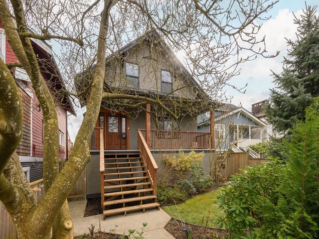 House for sale in Vancouver, Vancouver East, 2834 E Georgia Street, 263120549 | Realtylink.org