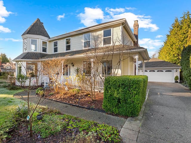 House for sale in Surrey, South Surrey White Rock, 1911 131 Street, 263120585 | Realtylink.org