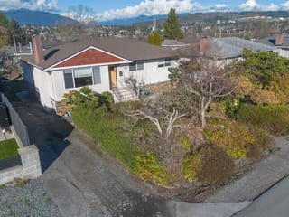 House for sale in Burnaby, Burnaby North, 5745 Laurel Street, 263120601 | Realtylink.org