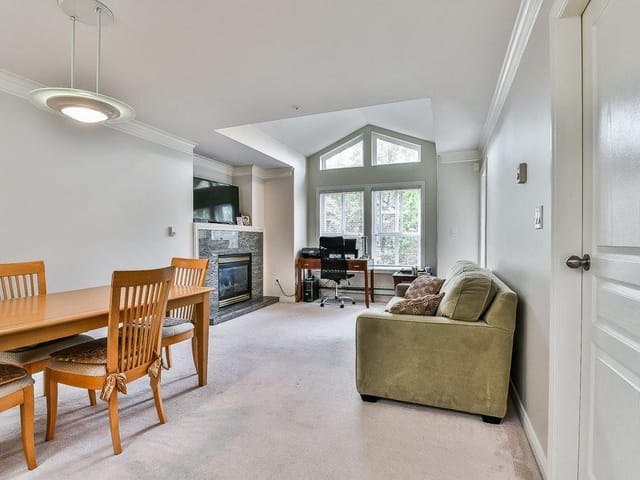 Apartment for sale in Surrey, Surrey, 404 8115 121a Street, 263120630 | Realtylink.org