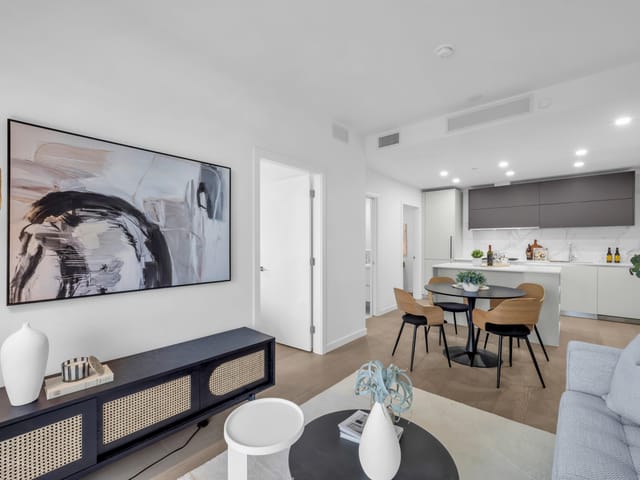 Apartment for sale in Vancouver, Vancouver West, 708 8415 Granville Street, 263120684 | Realtylink.org