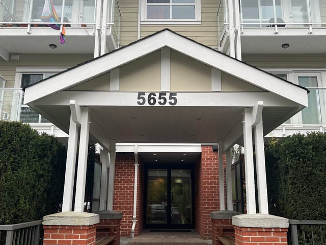 Apartment for sale in Burnaby, Burnaby South, 112 5655 Inman Avenue, 263120788 | Realtylink.org