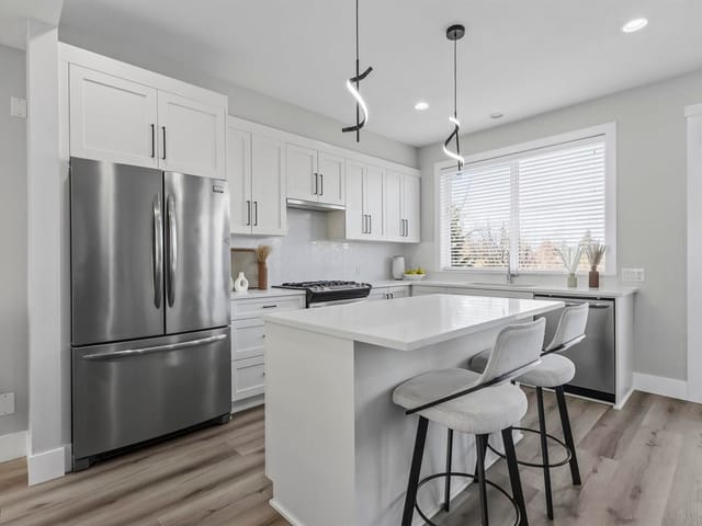 Townhouse for sale in Surrey, South Surrey White Rock, 14 15717 Mountain View Drive, 263120793 | Realtylink.org