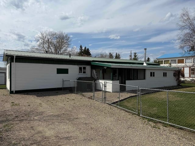 Manufactured Home for sale in Taylor, Fort St. John, 10356 99 Street, 263120804 | Realtylink.org