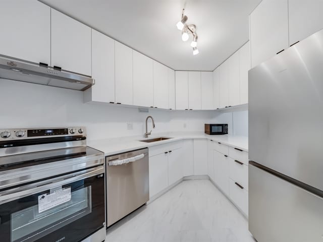 Apartment for sale in Coquitlam, Coquitlam, 208 1190 Pacific Street, 263120826 | Realtylink.org