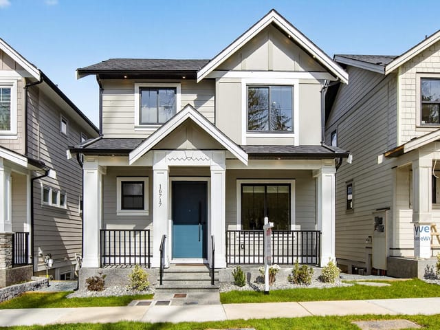 House for sale in Surrey, South Surrey White Rock, 16717 25a Avenue, 263120833 | Realtylink.org