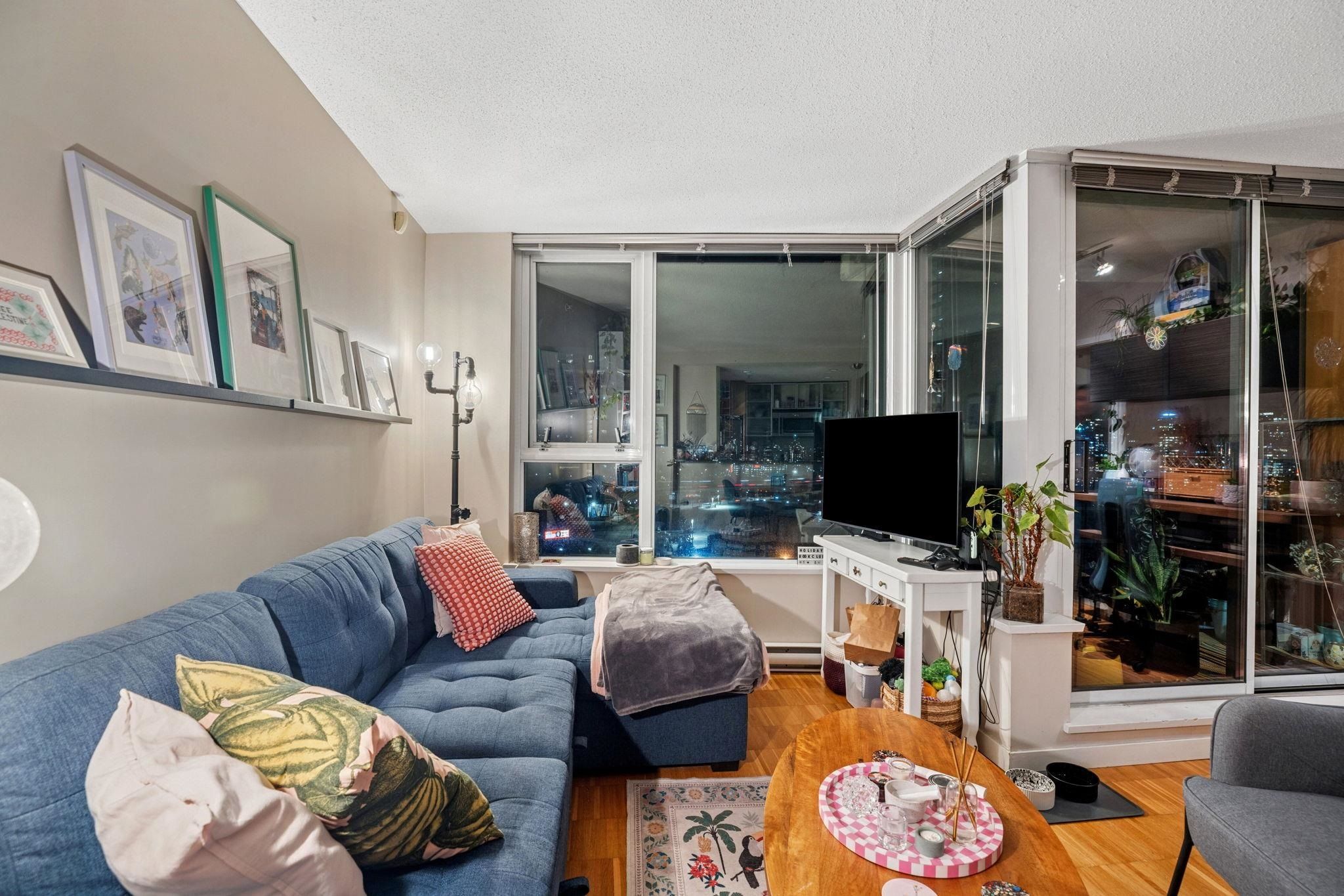 Apartment for sale in Vancouver, Vancouver West, 1901 33 Smithe Street, 263120844 | Realtylink.org