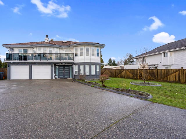 House for sale in Surrey, Surrey, 7595 122a Street, 263120864 | Realtylink.org