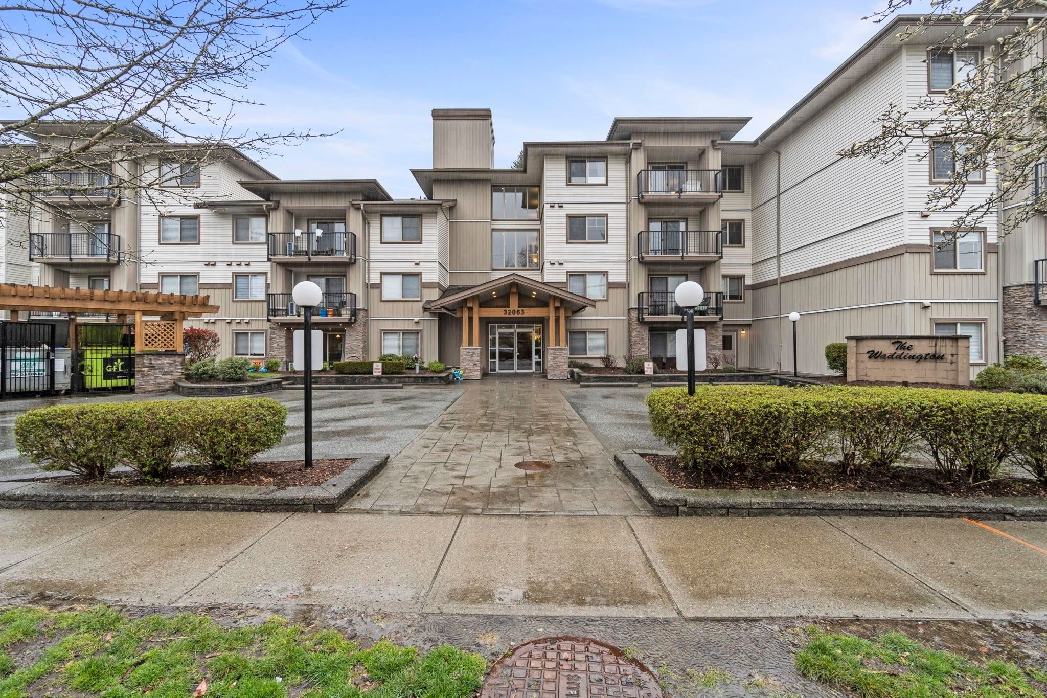Apartment for sale in Abbotsford, Abbotsford, 202 32063 Mt Waddington Avenue, 263120865 | Realtylink.org