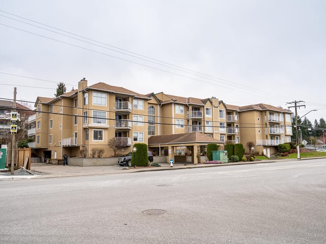 Apartment for sale in Abbotsford, Abbotsford, 105 2410 Emerson Street, 263120879 | Realtylink.org