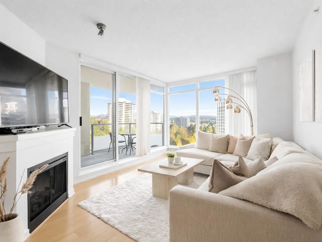 Apartment for sale in Burnaby, Burnaby North, 2005 2133 Douglas Road, 263120920 | Realtylink.org