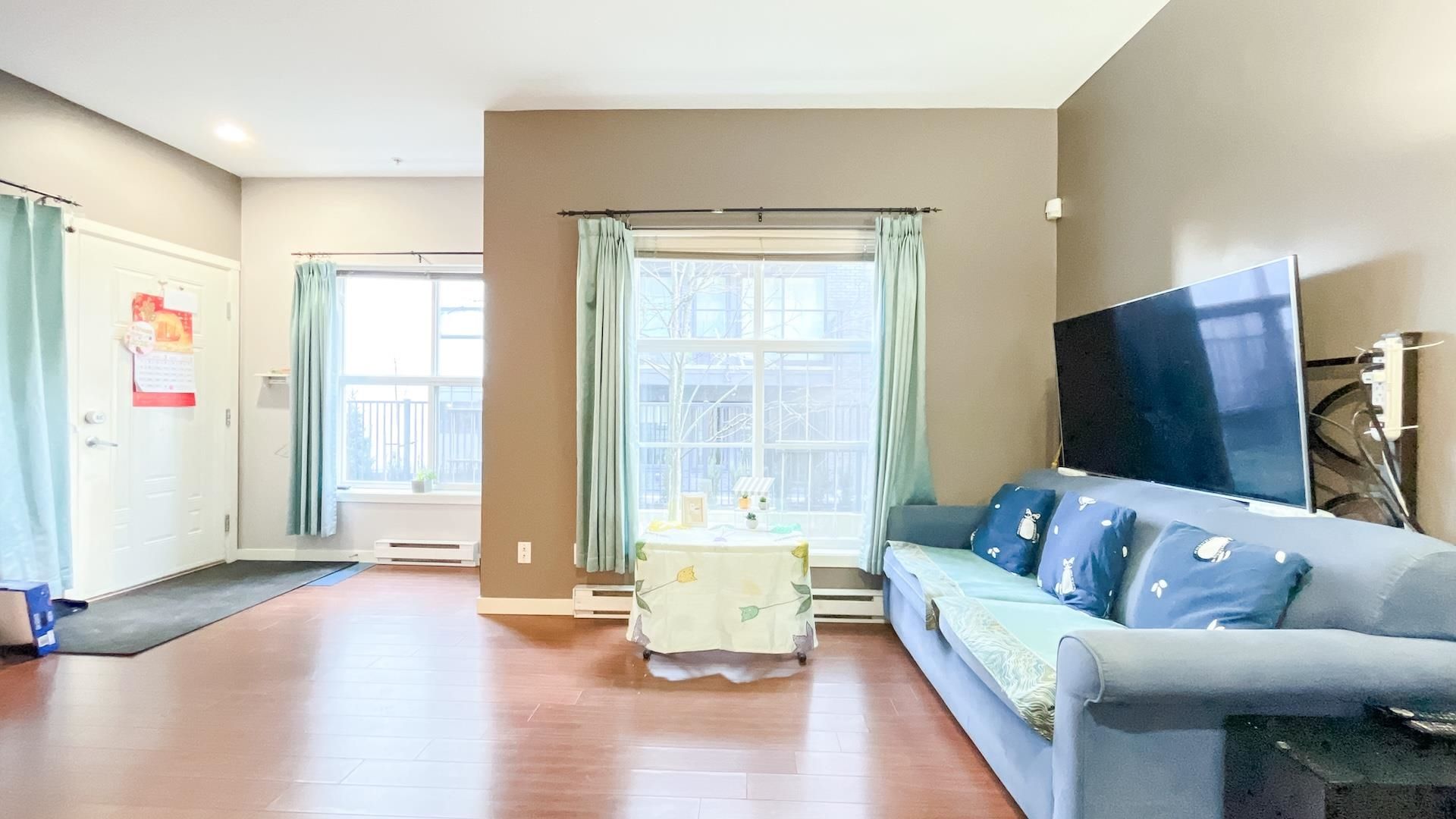 Townhouse for sale in Burnaby, Burnaby South, 215 4155 Central Boulevard, 263120926 | Realtylink.org