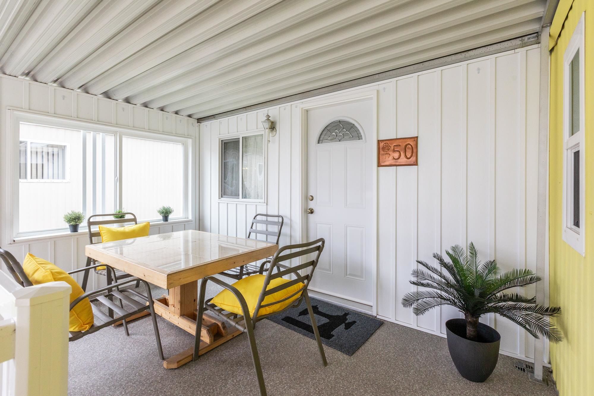 Manufactured Home for sale in Surrey, South Surrey White Rock, 50 15875 20 Avenue, 263120958 | Realtylink.org