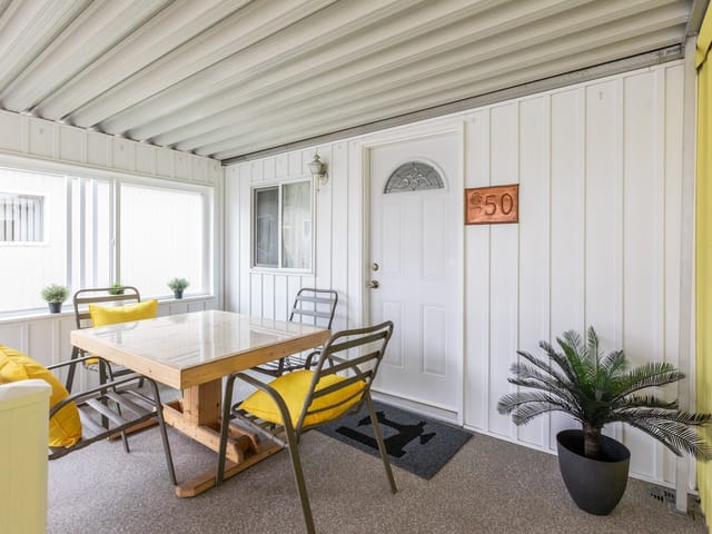 Manufactured Home for sale in Surrey, South Surrey White Rock, 50 15875 20 Avenue, 263120958 | Realtylink.org