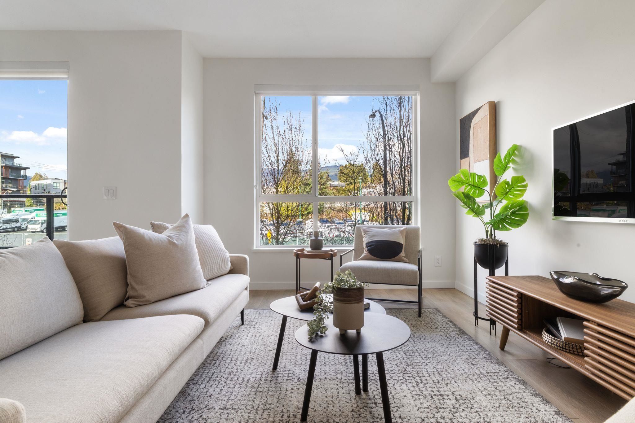 Apartment for sale in North Vancouver, North Vancouver, 2 533 E 3rd Street, 263120983 | Realtylink.org