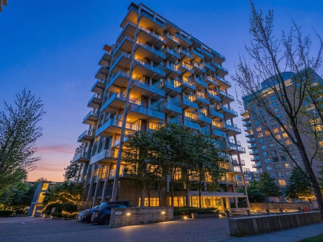 Apartment for sale in Vancouver, Vancouver West, 203 5782 Berton Avenue, 263120987 | Realtylink.org