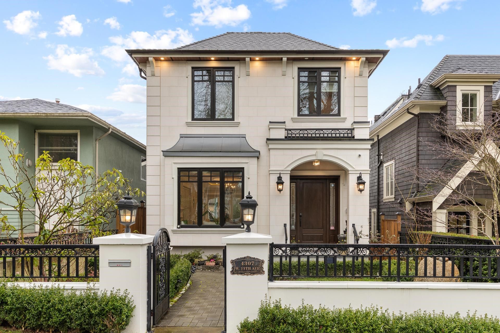 House for sale in Vancouver, Vancouver West, 4307 W 13th Avenue, 263121001 | Realtylink.org