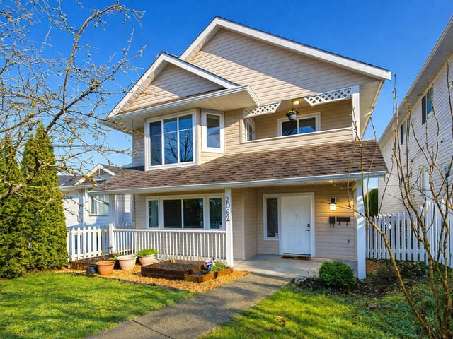 House for sale in Port Coquitlam, Port Coquitlam, 2062 Mary Hill Road, 263121034 | Realtylink.org