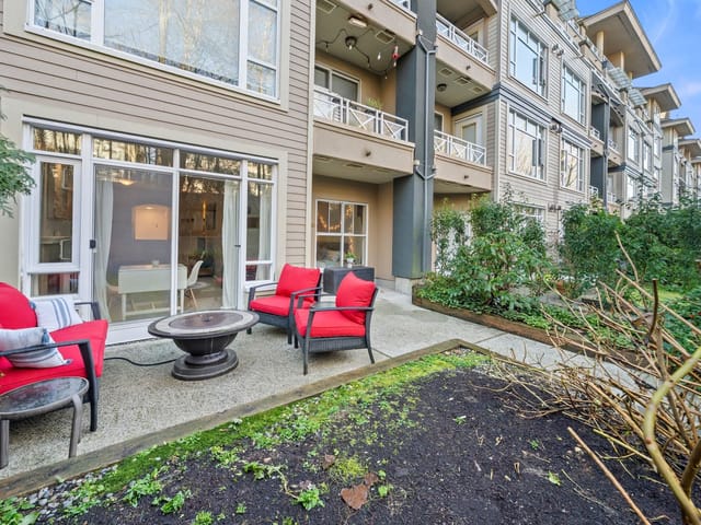 Townhouse for sale in North Vancouver, North Vancouver, 215 3600 Windcrest Drive, 263121039 | Realtylink.org