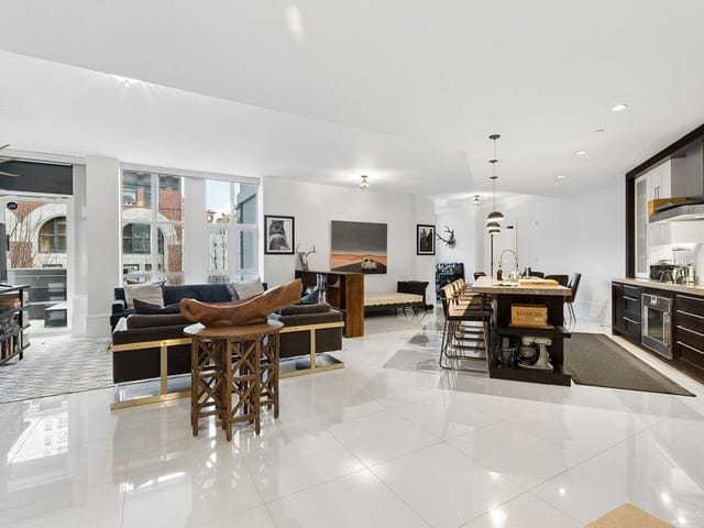 Apartment for sale in Vancouver, Vancouver West, 304 1102 Hornby Street, 263121068 | Realtylink.org