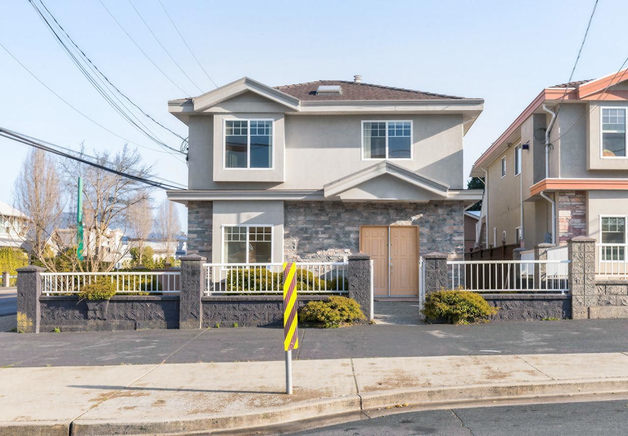 House for sale in Burnaby, Burnaby North, 6698 Union Street, 263121078 | Realtylink.org