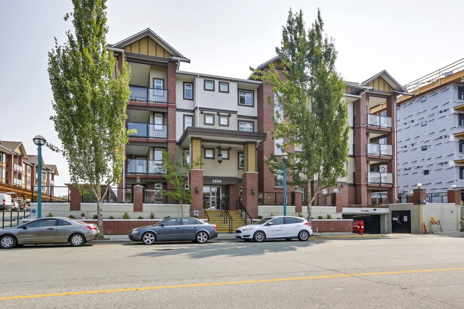 Apartment for sale in Langley, Langley, 401 5650 201a Street, 263121186 | Realtylink.org