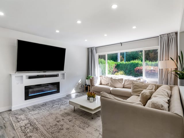 House for sale in Coquitlam, Coquitlam, 2317 Como Lake Avenue, 263121246 | Realtylink.org