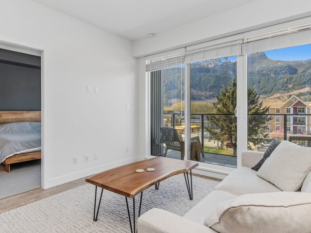 Apartment for sale in Squamish, Squamish, 417 37881 Cleveland Avenue, 263121294 | Realtylink.org