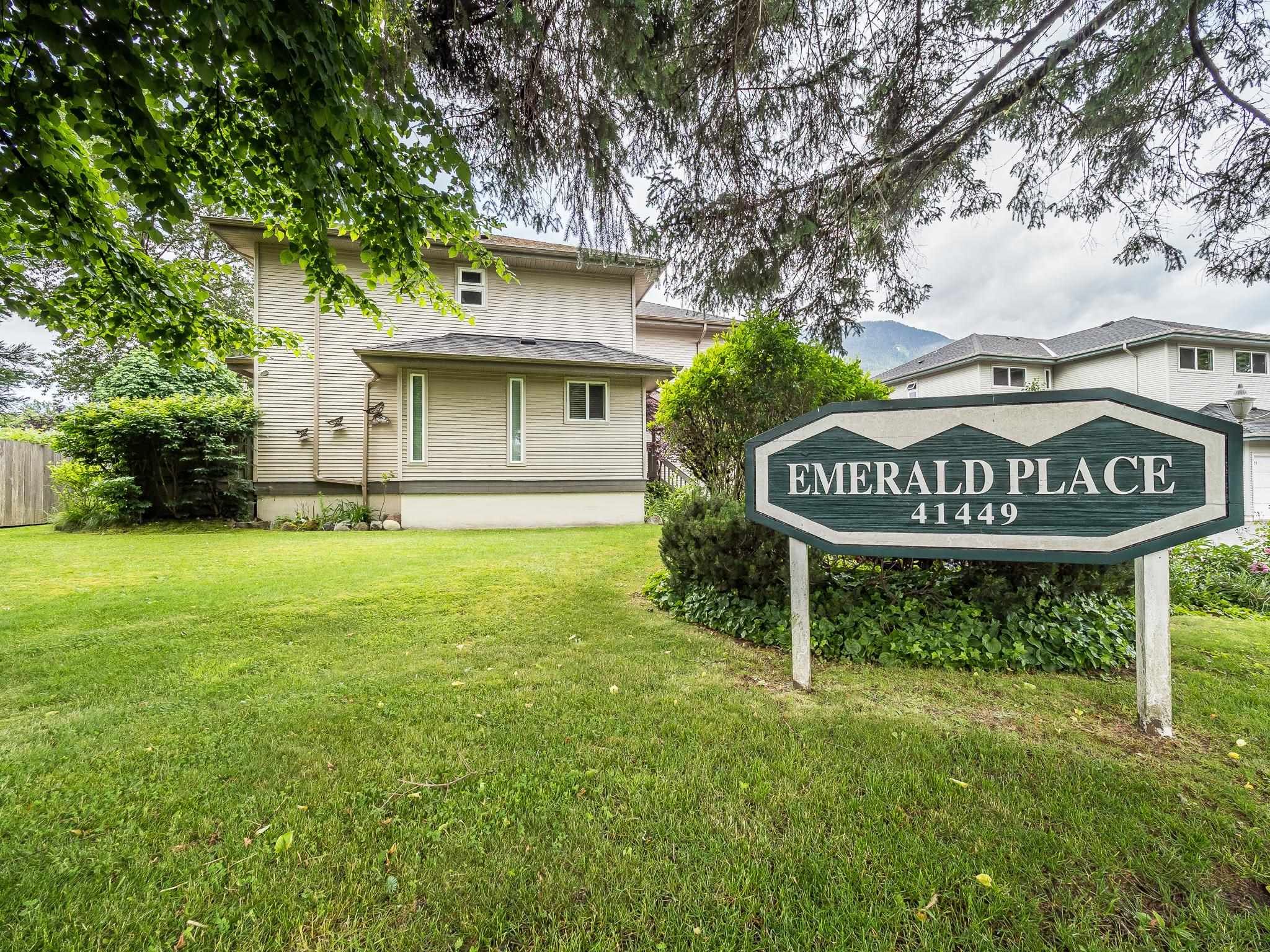 Townhouse for sale in Squamish, Squamish, 22 41449 Government Road, 263121360 | Realtylink.org