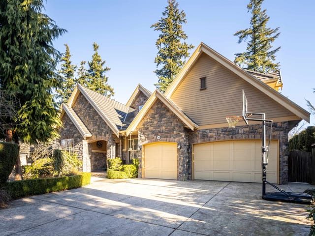 House for sale in Surrey, South Surrey White Rock, 2080 136 Street, 263121392 | Realtylink.org