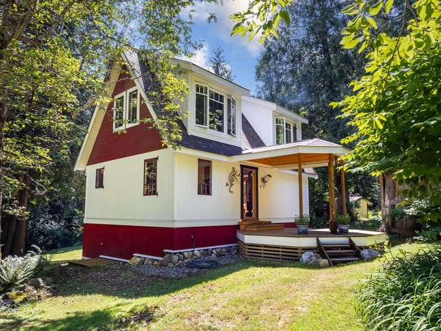 House for sale in Sechelt, Sunshine Coast, 6121 Golf Course Road, 263121419 | Realtylink.org