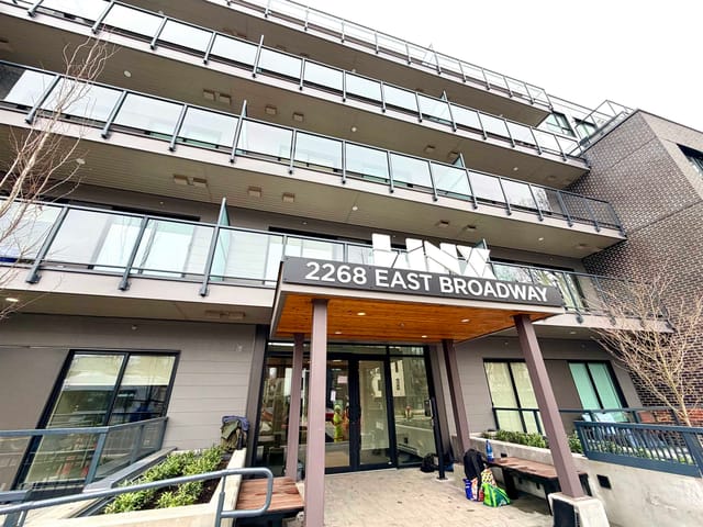 Apartment for sale in Vancouver, Vancouver East, 105 2268 E Broadway Street, 263121478 | Realtylink.org