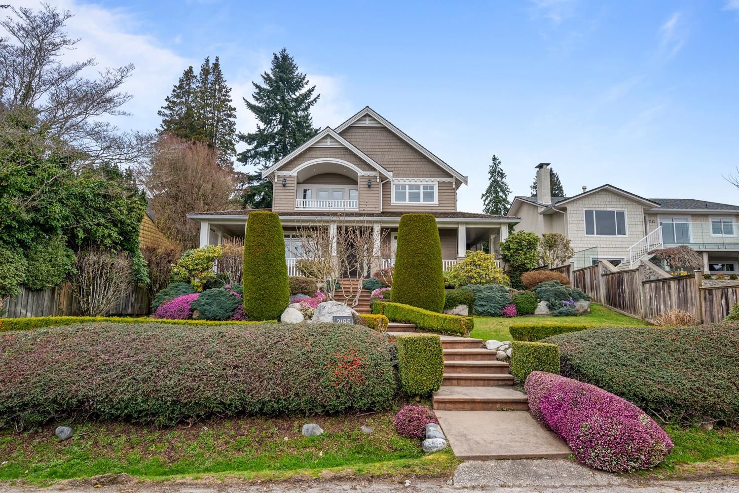 Apartment for rent in West Vancouver, West Vancouver, 2185 Lawson Avenue, 263121543 | Realtylink.org