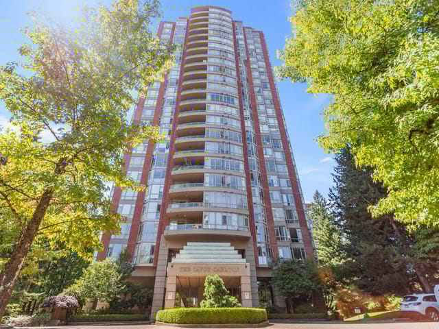 Apartment for sale in Burnaby, Burnaby South, 2005 6888 Station Hill Drive, 263121561 | Realtylink.org