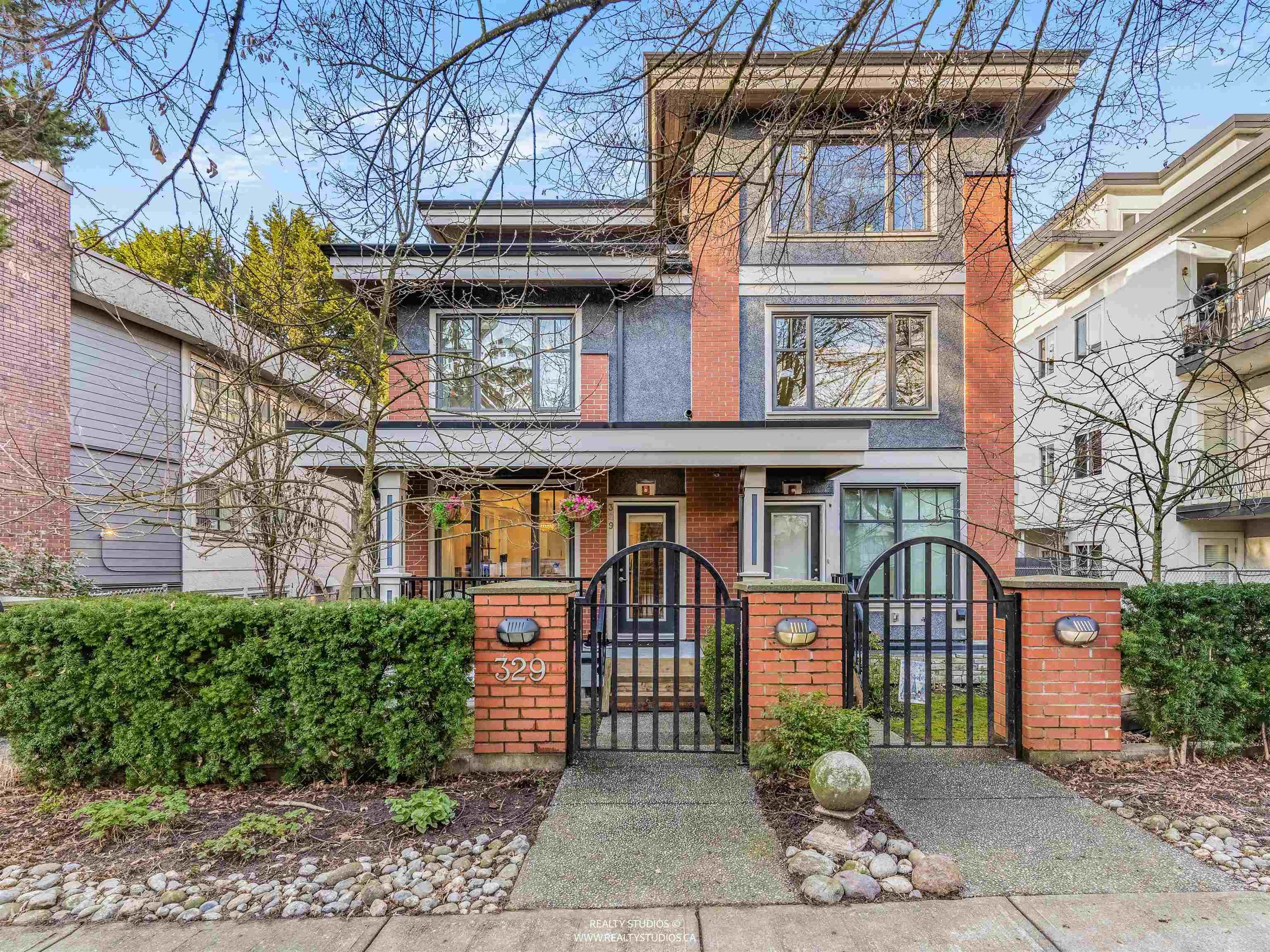 Townhouse for sale in Vancouver, Vancouver East, 329 E 7th Avenue, 263121624 | Realtylink.org