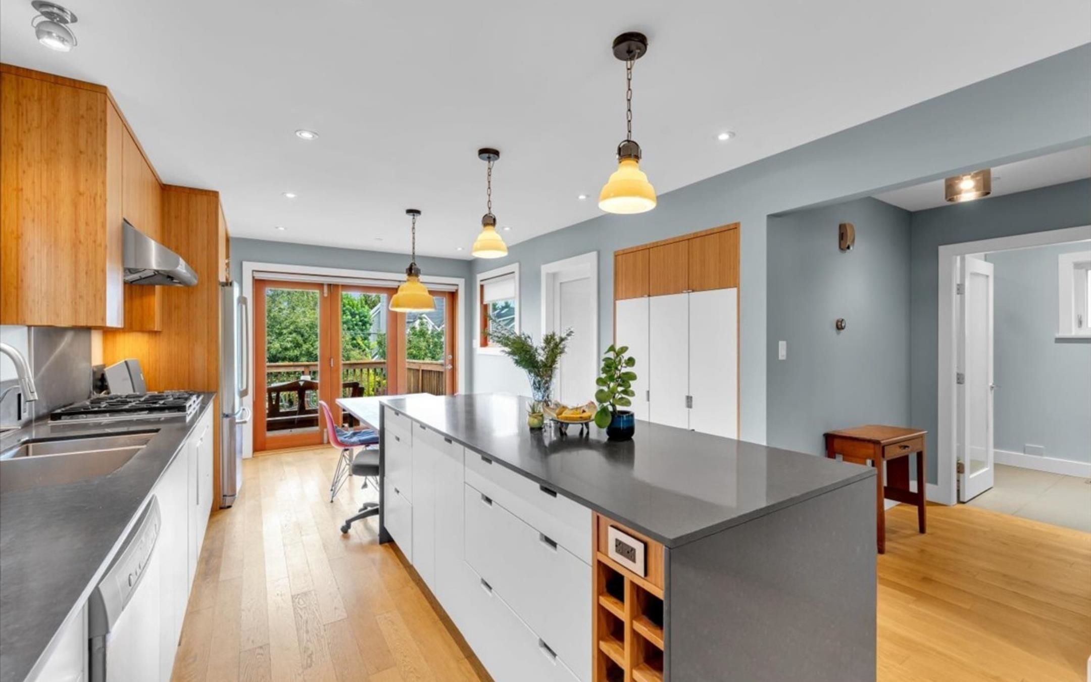 House for sale in Vancouver, Vancouver West, 57 W 17th Avenue, 263121631 | Realtylink.org