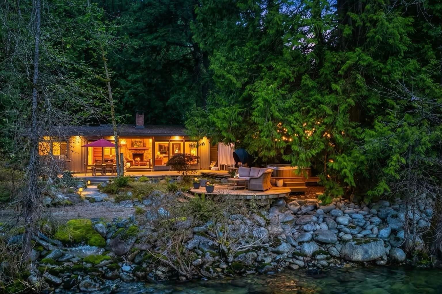 House for sale in North Vancouver, North Vancouver, 808 Seymour Boulevard, 263121649 | Realtylink.org