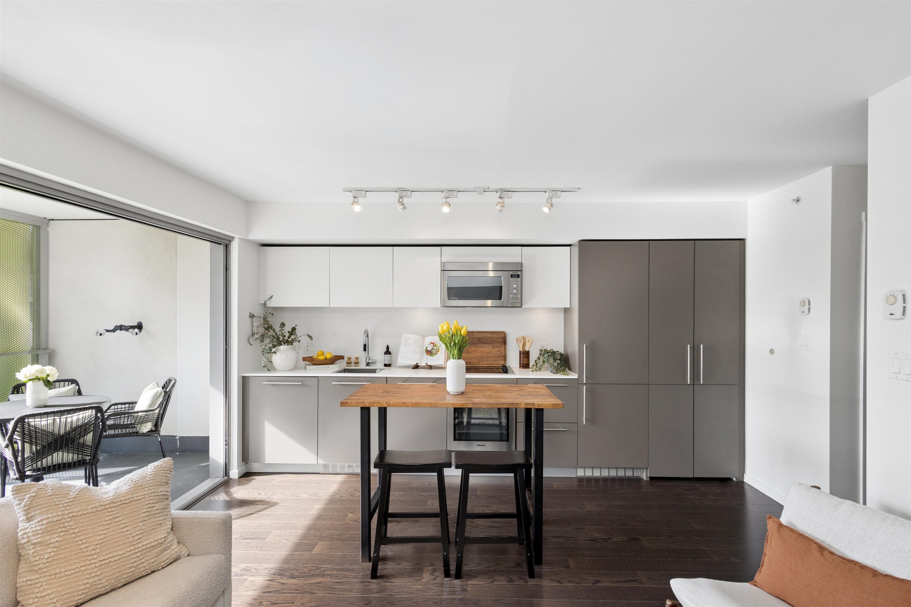 Apartment for sale in Vancouver, Vancouver West, 806 999 Seymour Street, 263121668 | Realtylink.org