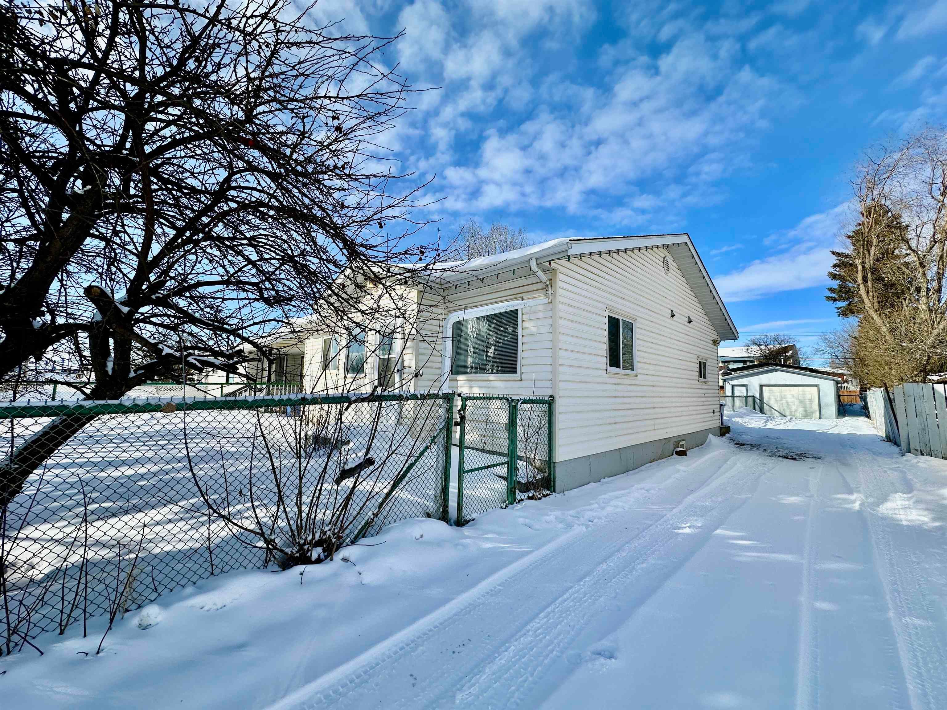 House for sale in Fort St. John, Fort St. John, 10316 96 Avenue, 263121684 | Realtylink.org