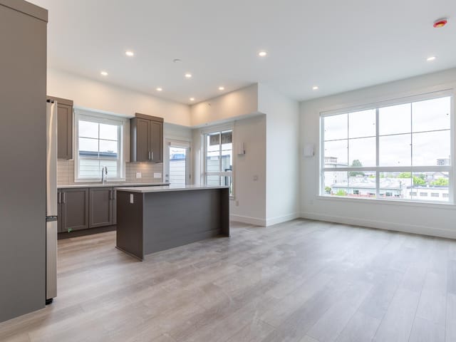 Apartment for sale in Maple Ridge, Maple Ridge, 511 22348 North Avenue, 263121720 | Realtylink.org