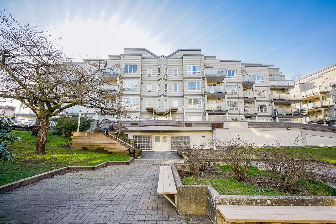 Apartment for sale in Surrey, North Surrey, 206 14355 103 Avenue, 263121729 | Realtylink.org