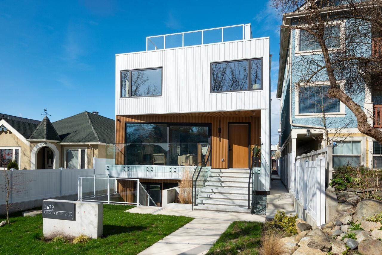 House for sale in Vancouver, Vancouver East, 3679 Pandora Street, 263121763 | Realtylink.org